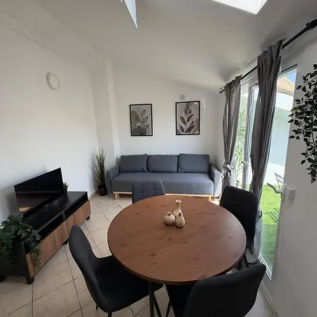 Faro Central Home *