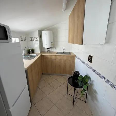 Faro Central Home Faro